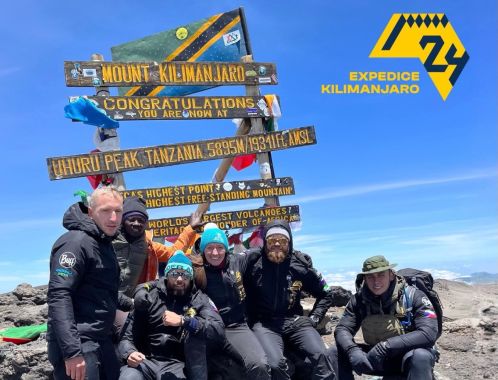 Světový rekord – na vrcholu Kilimandžára v čase pod 24 hodin.